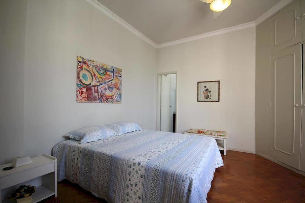 Apartamento Ferreira 1210